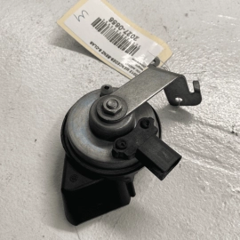 2012-2013 Mercedes S550 Low Pitch Note Tone Fanfare Horn Signal 221-542-012
