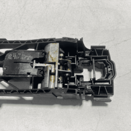 2018-2024 VOLKSWAGEN ATLAS REAR LEFT OR RIGHT SIDE EXTERIOR DOOR HANDLE BASE OEM