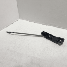 2018-2024 VOLKSWAGEN ATLAS REAR LEFT OR RIGHT SIDE EXTERIOR DOOR HANDLE BASE OEM