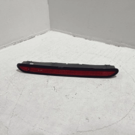 2018-2023 VOLKSWAGEN ATLAS SE REAR HIGH MOUNT 3RD STOP BRAKE LIGHT LAMP OEM