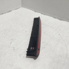 2018-2023 VOLKSWAGEN ATLAS SE REAR HIGH MOUNT 3RD STOP BRAKE LIGHT LAMP OEM