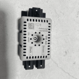 2018-2024 VOLKSWAGEN ATLAS RADIO ANTENNA AMPLIFIER NOISE SUPPRESSOR FILTER OEM