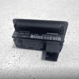 2018 VOLKSWAGEN ATLAS TAILGATE LIFTGATE SWITCH TRUNK OPEN BUTTON OEM