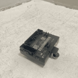 2018  VOLKSWAGEN ATLAS FRONT PASSENGER SIDE DOOR CONTROL MODULE UNIT OEM