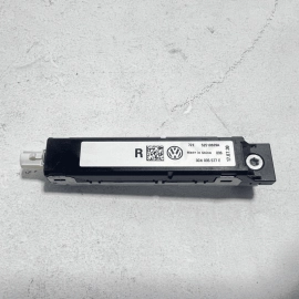 2018-2024 VOLKSWAGEN ATLAS ANTENNA AMP AMPLIFIER RIGHT SIDE BOOSTER MODULE OEM