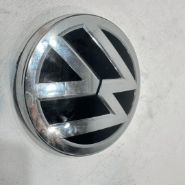 2018-2020 Volkswagen Atlas Front Bumper Grille Emblem OEM