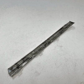 2018-2020 Volkswagen Atlas Front Center  Radiator Grille Molding OEM