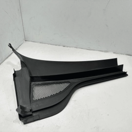2018-2020 Volkswagen Atlas Windshield Right Side Wiper Cowl Panel Grille OEM