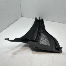 2018-2020 Volkswagen Atlas Windshield Right Side Wiper Cowl Panel Grille OEM