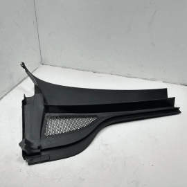 2018-2020 Volkswagen Atlas Windshield Right Side Wiper Cowl Panel Grille OEM