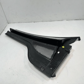 2018-2020 Volkswagen Atlas Windshield Right Side Wiper Cowl Panel Grille OEM