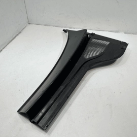 2018-2020 Volkswagen Atlas Windshield Right Side Wiper Cowl Panel Grille OEM