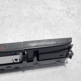 2018 VOLKSWAGEN ATLAS DASH DASHBOARD HAZARD WARNING LIGHT SWITCH OEM 2018 VOLKSWAGEN ATLAS DASH DASHBOARD HAZARD WARNING LIGHT SWITCH OEM