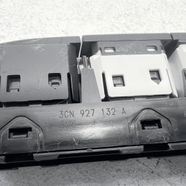 2018 VOLKSWAGEN ATLAS DASH DASHBOARD HAZARD WARNING LIGHT SWITCH OEM 2018 VOLKSWAGEN ATLAS DASH DASHBOARD HAZARD WARNING LIGHT SWITCH OEM