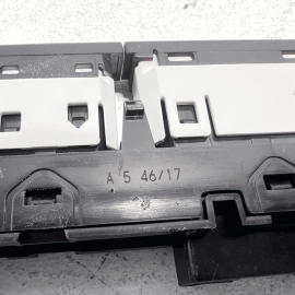 2018 VOLKSWAGEN ATLAS DASH DASHBOARD HAZARD WARNING LIGHT SWITCH OEM 2018 VOLKSWAGEN ATLAS DASH DASHBOARD HAZARD WARNING LIGHT SWITCH OEM