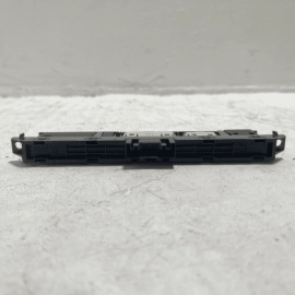 2018 VOLKSWAGEN ATLAS DASH DASHBOARD HAZARD WARNING LIGHT SWITCH OEM 2018 VOLKSWAGEN ATLAS DASH DASHBOARD HAZARD WARNING LIGHT SWITCH OEM