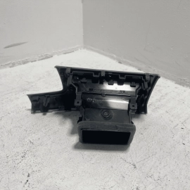 2018-2019 VOLKSWAGEN ATLAS DASH LEFT DRIVER SIDE INNER AIR VENT GRILLE OEM