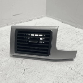 2018-2019 VOLKSWAGEN ATLAS DASH LEFT DRIVER SIDE INNER AIR VENT GRILLE OEM