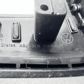 2018-2019 VOLKSWAGEN ATLAS DASH LEFT DRIVER SIDE INNER AIR VENT GRILLE OEM