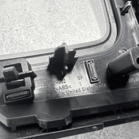 2018-2019 VOLKSWAGEN ATLAS DASH LEFT DRIVER SIDE INNER AIR VENT GRILLE OEM