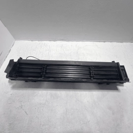 2018-2023 VOLKSWAGEN ATLAS 3.6L RADIATOR AIR DUCT GRILLE GRILL AIR SHUTTER OEM