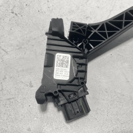 2018-2024 VOLKSWAGEN ATLAS GAS PEDAL ACCELERATOR THROTTLE SENSOR OEM OEM