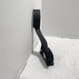 2018-2024 VOLKSWAGEN ATLAS GAS PEDAL ACCELERATOR THROTTLE SENSOR OEM OEM