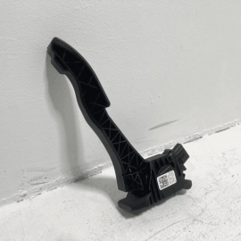 2018-2024 VOLKSWAGEN ATLAS GAS PEDAL ACCELERATOR THROTTLE SENSOR OEM OEM