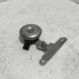 2018-2023 VOLKSWAGEN ATLAS ANTI THEFT ALARM SIREN HORN W/ BRACKET OEM