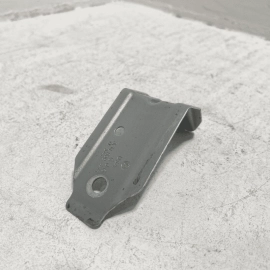2018-2024 VOLKSWAGEN ATLAS FRONT LEFT DRIVER SIDE FENDER REAR MOUNT BRACKET OEM