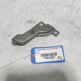 2018-2024 VW ATLAS FRONT LEFT DRIVER FENDER UPPER REINFORCEMENT BRACKET OEM