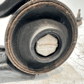 HONDA PILOT 2016-2022 FRONT RIGHT PASSENGER SIDE LOWER CONTROL ARM OEM =DAMAGE= HONDA PILOT 2016-2022 FRONT RIGHT PASSENGER SIDE LOWER CONTROL ARM OEM =DAMAGE=