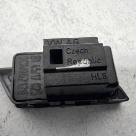 2018-2025 Volkswagen Atlas Front Right Passenger Door Lock Unlock Switch OEM