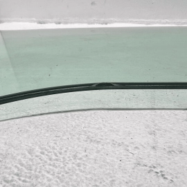 HONDA PILOT  2016-2021 FRONT LEFT DRIVER SIDE DOOR WINDOW GLASS OEM