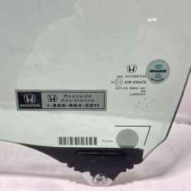 HONDA PILOT  2016-2021 FRONT LEFT DRIVER SIDE DOOR WINDOW GLASS OEM
