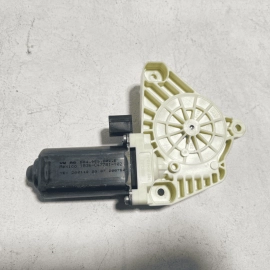 2018-2021 Volkswagen Atlas Front Passenger Side Door Window Regulator Motor OEM