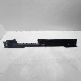 2018-25 VOLKSWAGEN ATLAS SE SEL FRONT PASSENGER DOOR SILL SCUFF KICK PLATE TRIM