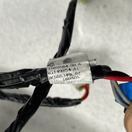 2017-2020 Tesla Model S Front Right Passenger Seat Back Upper Cushion OEM B 2017-2020 Tesla Model S Front Right Passenger Seat Back Upper Cushion OEM B