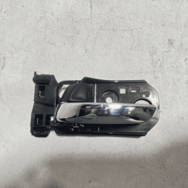 HONDA PILOT 2016 - 2022 INTERIOR DOOR HANDLE REAR LEFT DRIVER SIDE OEM