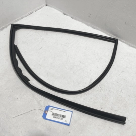 HONDA PILOT 2016-2021 DOOR GLASS RUN CHANNEL WEATHERSTRIP SEAL REAR DRIVER  OEM