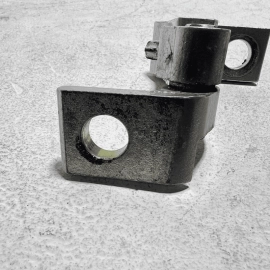 2018-2025 VOLKSWAGEN ATLAS FRONT LEFT DRIVER DOOR LOWER INNER HINGE OEM