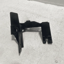 HONDA PILOT 2016-2018 INNER BUMPER COVER UPPER BRACKET FRONT DRIVER SIDE OEM