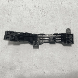 HONDA PILOT FRONT BUMPER PASSENGER SIDE MOUNT SUPPORT BRACKET 2016-17-2018 OEM