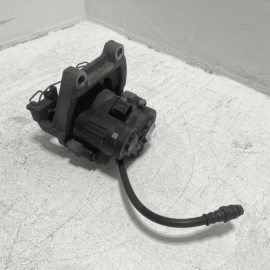 2018-2025 VW ATLAS REAR PASSENGER CALIPER W/SUPPORT PARKING BRAKE ACTUATOR OEM