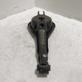 2018-2025 VOLKSWAGEN ATLAS REAR DRIVER OR PASSENGER SIDE LOWER CONTROL ARM OEM