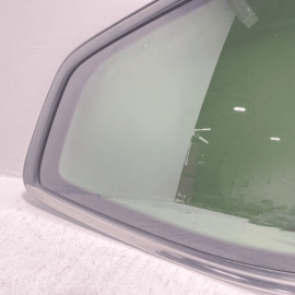 2018-2025 VOLKSWAGEN ATLAS REAR PASSENGER SIDE QUARTER PANEL WINDOW GLASS OEM
