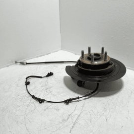 2016-2022 Jeep Grand Cherokee Rear Right Passenger Side Spindle Knuckle Hub OEM
