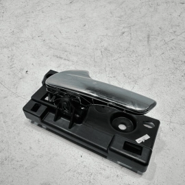 JEEP GRAND CHEROKEE 2011-2021 FRONT OR REAR DRIVER SIDE INTERIOR DOOR HANDLE OEM