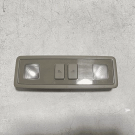 2018 - 2020 VOLKSWAGEN ATLAS ROOF OVERHEAD REAR DOME LIGHT READING LAMP OEM