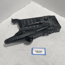 VOLKSWAGEN ATLAS BATTERY TRAY HOUSING BOX SUPPORT BRACKET PLATE 2018-2025 OEM
